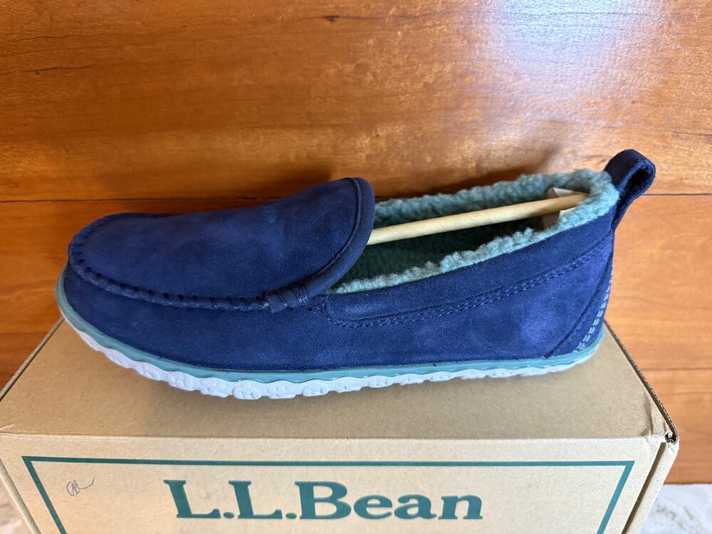 L.L. Bean Women's Mountain Slippers Moccasins Navy Blue 7